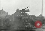 Immagine di Xvi Divisione Corazzate accolti da i cittadini della Repubblica ceca Pilsen Cecoslovacchia, 1945, secondo 61 filmato di repertorio 65675062817