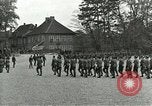 Standbild Alliierten Generäle Ludwigslust Deutschland, 1945, aus Sekunde 9 historischem Filmmaterial Videoclip 65675062820