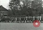 Standbild Alliierten Generäle Ludwigslust Deutschland, 1945, aus Sekunde 11 historischem Filmmaterial Videoclip 65675062820