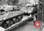 Image ARMÉE Forces de service United States USA, 1944, de la seconde 25 séquences d'archives historiques vidéo 65675062823