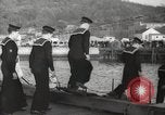 Image Sous-marins de la Marine US transférés à la Grande-Bretagne et la Pologne New London Connecticut USA, 1941, de la seconde 42 séquences d'archives historiques vidéo 65675062833