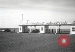 Standbild bewaffnete Schutz von Hanford Site kerntechnische Anlage Richland Washington USA, 1949, aus Sekunde 14 historischem Filmmaterial Videoclip 65675062835