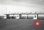 Standbild bewaffnete Schutz von Hanford Site kerntechnische Anlage Richland Washington USA, 1949, aus Sekunde 16 historischem Filmmaterial Videoclip 65675062835