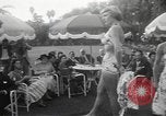Immagine di Modelli Americani Beverly Hills California USA, 1949, secondo 15 filmato di repertorio 65675062836