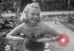 Immagine di Modelli Americani Beverly Hills California USA, 1949, secondo 22 filmato di repertorio 65675062836