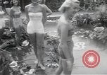 Immagine di Modelli Americani Beverly Hills California USA, 1949, secondo 30 filmato di repertorio 65675062836