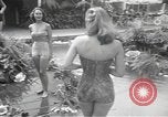 Immagine di Modelli Americani Beverly Hills California USA, 1949, secondo 44 filmato di repertorio 65675062836
