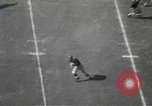 Immagine di Partita di calcio Los Angeles California USA, 1949, secondo 30 filmato di repertorio 65675062837