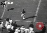Immagine di Partita di calcio Los Angeles California USA, 1949, secondo 33 filmato di repertorio 65675062837