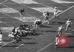 Immagine di Partita di calcio Los Angeles California USA, 1949, secondo 58 filmato di repertorio 65675062837