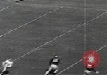 Standbild Fußballspiel Atlanta Georgia USA, 1949, aus Sekunde 12 historischem Filmmaterial Videoclip 65675062838