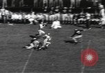 Standbild Fußballspiel Atlanta Georgia USA, 1949, aus Sekunde 16 historischem Filmmaterial Videoclip 65675062838