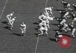 Standbild Fußballspiel Atlanta Georgia USA, 1949, aus Sekunde 20 historischem Filmmaterial Videoclip 65675062838