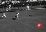 Standbild Fußballspiel Atlanta Georgia USA, 1949, aus Sekunde 29 historischem Filmmaterial Videoclip 65675062838