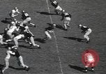 Standbild Fußballspiel Atlanta Georgia USA, 1949, aus Sekunde 45 historischem Filmmaterial Videoclip 65675062838