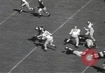 Standbild Fußballspiel Atlanta Georgia USA, 1949, aus Sekunde 56 historischem Filmmaterial Videoclip 65675062838