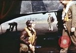 Standbild Captain Clark Gable Polebrook Northamptonshire England, 1943, aus Sekunde 11 historischem Filmmaterial Videoclip 65675062850
