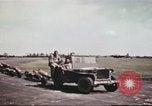 Immagine di I militari americani di unità Polebrook Northamptonshire Inghilterra, 1943, secondo 17 filmato di repertorio 65675062854