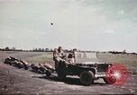 Immagine di I militari americani di unità Polebrook Northamptonshire Inghilterra, 1943, secondo 20 filmato di repertorio 65675062854