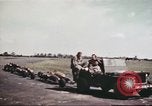 Immagine di I militari americani di unità Polebrook Northamptonshire Inghilterra, 1943, secondo 22 filmato di repertorio 65675062854