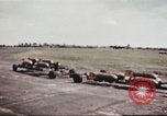 Immagine di I militari americani di unità Polebrook Northamptonshire Inghilterra, 1943, secondo 26 filmato di repertorio 65675062854