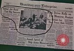 Standbild Air Raid-Warnung United States USA, 1942, aus Sekunde 57 historischem Filmmaterial Videoclip 65675062908