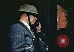 Standbild Air Raid-Warnung United States USA, 1942, aus Sekunde 39 historischem Filmmaterial Videoclip 65675062909