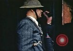 Standbild Air Raid-Warnung United States USA, 1942, aus Sekunde 44 historischem Filmmaterial Videoclip 65675062909