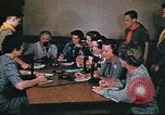 Standbild Air Raid-Warnung United States USA, 1942, aus Sekunde 49 historischem Filmmaterial Videoclip 65675062909