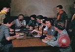 Standbild Air Raid-Warnung United States USA, 1942, aus Sekunde 55 historischem Filmmaterial Videoclip 65675062909