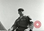 Standbild 287 Military Police Company Berlin Deutschland, 1957, aus Sekunde 29 historischem Filmmaterial Videoclip 65675062915