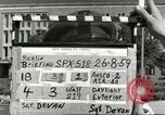 Standbild Luftbrückendenkmals Berlin Deutschland, 1959, aus Sekunde 3 historischem Filmmaterial Videoclip 65675062918