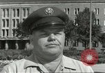 Standbild Luftbrückendenkmals Berlin Deutschland, 1959, aus Sekunde 7 historischem Filmmaterial Videoclip 65675062918
