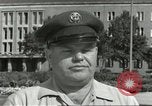 Standbild Luftbrückendenkmals Berlin Deutschland, 1959, aus Sekunde 9 historischem Filmmaterial Videoclip 65675062918