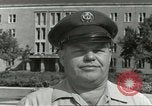 Standbild Luftbrückendenkmals Berlin Deutschland, 1959, aus Sekunde 51 historischem Filmmaterial Videoclip 65675062918
