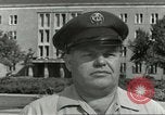 Standbild Luftbrückendenkmals Berlin Deutschland, 1959, aus Sekunde 54 historischem Filmmaterial Videoclip 65675062918