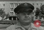 Standbild Luftbrückendenkmals Berlin Deutschland, 1959, aus Sekunde 57 historischem Filmmaterial Videoclip 65675062918