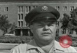 Standbild Luftbrückendenkmals Berlin Deutschland, 1959, aus Sekunde 62 historischem Filmmaterial Videoclip 65675062918