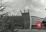 Standbild Luftbrückendenkmals Berlin Deutschland, 1959, aus Sekunde 21 historischem Filmmaterial Videoclip 65675062919