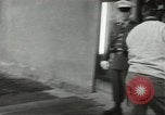 Standbild Elvis Presley Entlassung aus der Armee Friedberg Deutschland, 1960, aus Sekunde 28 historischem Filmmaterial Videoclip 65675062926