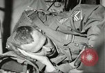 Standbild amerikanischen Fallschirmjäger Europa, 1960, aus Sekunde 36 historischem Filmmaterial Videoclip 65675062927