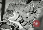 Standbild amerikanischen Fallschirmjäger Europa, 1960, aus Sekunde 37 historischem Filmmaterial Videoclip 65675062927