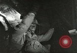 Standbild amerikanischen Fallschirmjäger Europa, 1960, aus Sekunde 51 historischem Filmmaterial Videoclip 65675062927