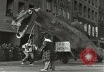 Standbild Fasching Parade München Deutschland, 1960, aus Sekunde 30 historischem Filmmaterial Videoclip 65675062928
