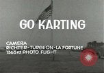 Standbild Go-karts Racing Lakenheath in England, 1960, aus Sekunde 3 historischem Filmmaterial Videoclip 65675062929