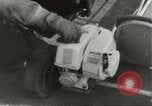 Standbild Go-karts Racing Lakenheath in England, 1960, aus Sekunde 13 historischem Filmmaterial Videoclip 65675062929