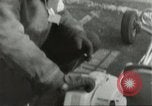 Standbild Go-karts Racing Lakenheath in England, 1960, aus Sekunde 14 historischem Filmmaterial Videoclip 65675062929