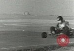 Standbild Go-karts Racing Lakenheath in England, 1960, aus Sekunde 36 historischem Filmmaterial Videoclip 65675062929