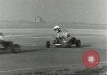 Standbild Go-karts Racing Lakenheath in England, 1960, aus Sekunde 40 historischem Filmmaterial Videoclip 65675062929