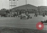 Standbild Go-karts Racing Lakenheath in England, 1960, aus Sekunde 56 historischem Filmmaterial Videoclip 65675062929